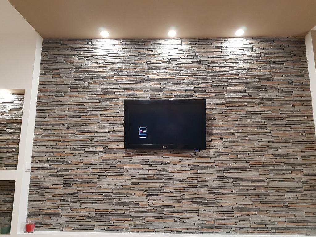 Woodstone Apartment Плоєшті Екстер'єр фото